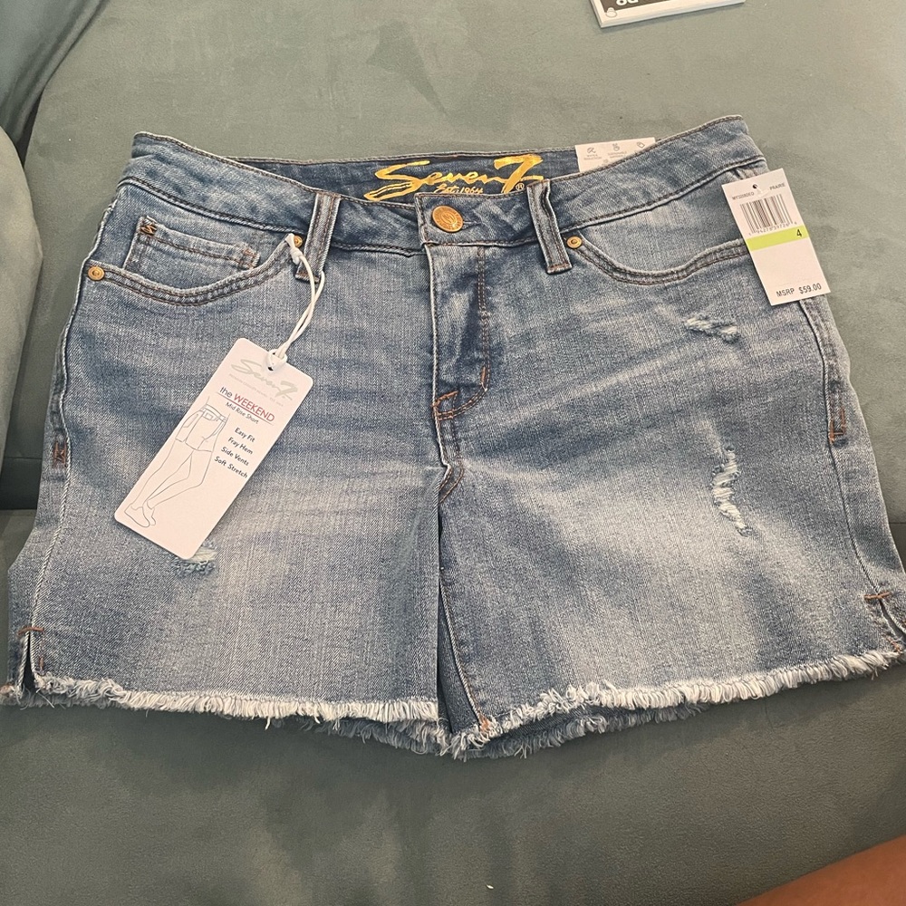 Seven7 Mid Rise Weekend Jean Shorts